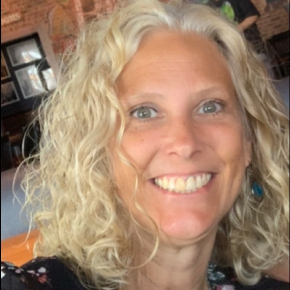 Meet your Posher, Stacey